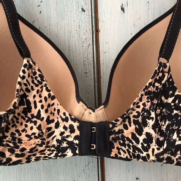 Soft & silky animal print bra, size 38D by Maidenform - Picture 5 of 7